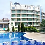 아파트 Silver Delux